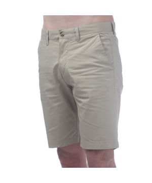 Mens Timberland Topsfield Twill Chinos Shorts in beige.- Button and fly closure.- Side pockets.- Back pockets.- Comfort stretch.- Regular fit.- 97% Cotton  3% Elastane.- Ref: A2DRXDH41