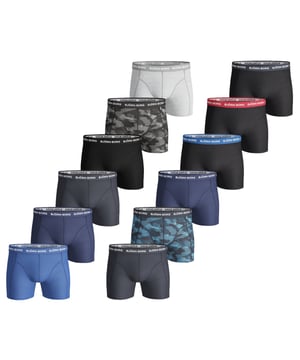 12-Pack heren boxers van het merk Bjorn Borg. De boxershorts van Bjorn Borg zijn gemaakt van katoen en elastaan, waardoor de stof lekker veel rek heeft. Het zachte katoen zorgt voor een heerlijk draagcomfort.  Merk: Bjorn BorgModelnaam: 12-Pack MixCategorie: heren boxersMaterialen: katoen, elastaanKleur: zwart, blauw, grijs