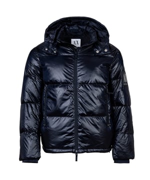 Gesteppte Daunenjacke für Herren von der Marke A|X ARMANI EXCHANGE. Warm gefüttert mit abnehmbarer Kapuze. Logo-Patch am Arm. Hochwertige Qualität.