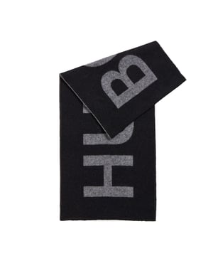 Boss Armin Scarf in black.- Logo in contrast at each side.- Crafted in Wool-Rich Blend.- 80% Wool  20% Polyamide.- Ref: 50440314001