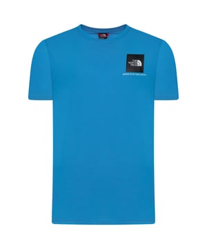 Refresh your everyday look with this men's Fine Box T-Shirt from The North Face. this exclusive tee is cut from soft cotton fabric for total comfort. It features short sleeves with a ribbed crew neckline and is finished up with a box logo and half dome logo