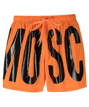 Moschino oranje zwemshort, elastische tailleband, trekkoorden, logo all-over print, 100% polyester, gemaakt in Italie, groot merklogo rondom, merklogo, oranje zwemkleding