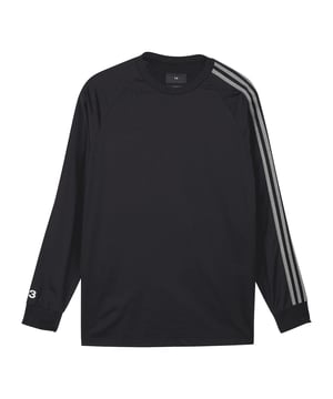Y-3 3-Stripes T-shirt met lange mouwen in zwart. Een van de meest direct herkenbare elementen van adidas: de 3-Stripes zijn een handtekening van het merk. Ze zijn hier te zien op het Y-3 3-Stripes Long Sleeve T-shirt dat is gemaakt van een zacht katoenen materiaal en is afgewerkt met een klassieke crewneck.- Een Y-3 T-shirt dat de trots van de 3-Stripes overbrengt.- Normale pasvorm.- Geribde ronde hals.- Lange raglanmouwen met 3-Stripes.- Zijsplitten.- Y-3 logo.- 98% katoen 2% elastaan.  Machinewasbaar.- Ref: IR6268