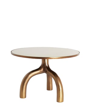 
Shop dit prachtige artikel van Light & LivingLight & Living - Salontafel Ø65x44 cm MELLO glans bruin brons+glas taupe is gemaakt en ontwerpen door het Nederlandse merk Light & Living.De belangrijkste kenmerken van het artikel zijn als volgt:Kleur: BruinProduct Lengte: 65Product Breedte: 65Producht Hoogte: 44Gewicht: 11.7Light & Living werd meer dan vijftig jaar geleden opgericht. We begonnen met het maken van lampenkappen in een kleine fabriekshal. Al snel kwamen daar lampen bij, zodat we een totaal verlichtingsconcept konden aanbieden. Na vele jaren actief te zijn geweest op de verlichtingsmarkt, zijn we gaan uitbreiden met betaalbare woonaccessoires en (klein)meubelen.Wij weten als geen ander dat thuis de plek is waar mensen zich vaak het prettigst voelen. Een eigen plek, ingericht met comfortabele meubels en sfeervolle verlichting. We denken graag met je mee. Daarom reizen we de hele wereld over op zoek naar de mooiste verlichting en woondecoratie. We zijn altijd op zoek naar dat ene speciale item waar ons hart sneller van gaat kloppen. Deze momenten leggen we vast en vertalen we naar onze producten.Twee keer per jaar presenteren we een nieuwe seizoenscollectie. Zo weten we je elke keer weer te inspireren! - Afmeting: 65x65x44 - Kleur: Bruin - Materiaal: Metaal