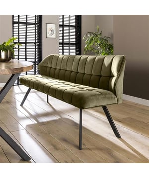 
Deze eigentijdse eetkamerbank is uitgevoerd in velvet. Velvet is een glanzende en fijne stof die bekend staat om haar flexibiliteit en sterkte. De bank beschikt over een hele comfortabele zitting en is mooi afgewerkt met een poedercoat finish op de poten. Deze eetkamerbank geeft aan ieder huis een chique en trendy look.Over het merkWij zijn continu bezig met het samenstellen van stoere collecties die naast functioneel ook nog is heel trendy zijn. Veel van ons assortiment is zo ontworpen dat het leuk bij elkaar staat in elke kamer, daarom raden wij zeker aan om even een kijkje te nemen in ons assortiment voor leuke matchende items! - Afmeting: 1,80x0,58x0,81 - Kleur: Groen - Materiaal: Velvet