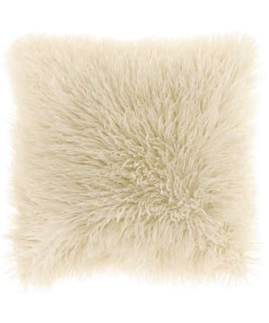 
Bent u op zoek naar een nieuwe look voor uw woon- of slaapkamer? Dan is dit sierkussen precies wat je zoekt! De sierkussens van Unique Living zijn geïnspireerd op de laatste trends en voegen extra sfeer en kleur toe aan elke kamer.Het kussen is gemaakt van hoogwaardig materiaal en heeft een prachtige kleur. Het kussen heeft een praktische, verborgen ritssluiting, zodat de hoes tijdig gewassen kan worden. Het kussen is gevuld met een compacte vulling die zorgt voor extra stevigheid en een luxe uitstraling.De belangrijkste informatie op een rij:- Hoogwaardig materiaal- Kan worden afgesloten met een ritssluiting en is daardoor gemakkelijk te wassen- Inclusief binnenkussen (tenzij anders vermeld)Wassen?Wil je de kussens wassen? Wat kan! Wij adviseren om de kussens binnenstebuiten met de hand te wassen. Hierdoor behoudt de sloop zijn kleur en structuur goed en kan hij jaren mee! Bent u meer afhankelijk van comfort? Dan kun je ze ook in de wasmachine wassen. Wij adviseren een rustig programma op maximaal 30 graden.Over Uniek WonenUnique Living heeft een uitgebreid assortiment sierkussens en kussenhoezen. De ontwerpen zijn stijlvol en tijdloos. De collectie varieert van rustige prints met sierlijke teksten tot zachte, gestructureerde kussenhoezen. Je kunt ze gebruiken als trendy detail op de bank in de woonkamer of op het bed in de slaapkamer. Het zijn prachtige blikvangers. - Afmeting: 45x45cm - Kleur: Wit - Materiaal: Polyester