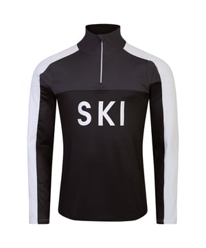 
95% Polyester, 5% Elastaan. Stof: Ilus Core Stretch, Softshell. Ontwerp: Kleurenblok, Tekst. Voering: Fleece. Mouwtype: Met lange mouwen. Halslijn: Staande Kraag, Ritshals. Stoftechnologie: Lichtgewicht, Quick Dry. Kinbeschermer.