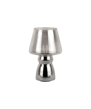 
De Classic tafellamp van Leitmotiv heeft de looks van een ouderwetse tafellamp, maar dan in een modern jasje. De handige led-lamp kun je overal mee naartoe nemen, in en om het huis. Denk aan een knus diner of bbq tijdens een warme zomeravond buiten. De Classic tafellamp van Leitmotiv is verkrijgbaar in zes verschillende kleuren glas, waaronder zachtblauw en amberbruin. - Afmeting: 16x16x25cm - Kleur: Zilver - Materiaal: Glas