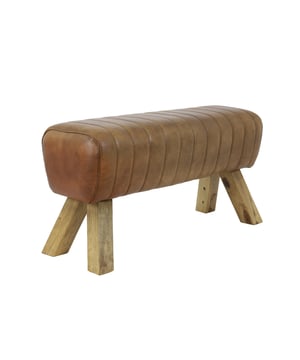 
Shop dit prachtige artikel van Light & LivingLight & Living - Bank 90x31x46 cm RAMY leer bruin is gemaakt en ontwerpen door het Nederlandse merk Light & Living.De belangrijkste kenmerken van het artikel zijn als volgt:Kleur: BruinProduct Lengte: 90Product Breedte: 31Producht Hoogte: 46Gewicht: 9.5Light & Living werd meer dan vijftig jaar geleden opgericht. We begonnen met het maken van lampenkappen in een kleine fabriekshal. Al snel kwamen daar lampen bij, zodat we een totaal verlichtingsconcept konden aanbieden. Na vele jaren actief te zijn geweest op de verlichtingsmarkt, zijn we gaan uitbreiden met betaalbare woonaccessoires en (klein)meubelen.Wij weten als geen ander dat thuis de plek is waar mensen zich vaak het prettigst voelen. Een eigen plek, ingericht met comfortabele meubels en sfeervolle verlichting. We denken graag met je mee. Daarom reizen we de hele wereld over op zoek naar de mooiste verlichting en woondecoratie. We zijn altijd op zoek naar dat ene speciale item waar ons hart sneller van gaat kloppen. Deze momenten leggen we vast en vertalen we naar onze producten.Twee keer per jaar presenteren we een nieuwe seizoenscollectie. Zo weten we je elke keer weer te inspireren! - Afmeting: 90x31x46 - Kleur: Bruin - Materiaal: Leer