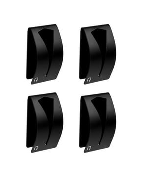
Stijlvolle handdoekhaakjes voor in de badkamer Zoek jij nog een subtiele en elegante manier om handdoeken op te hangen in bijvoorbeeld de badkamer of de keuken? Dan zijn deze QUVIO handdoekhouders van RVS een goede keuze. Door de zwarte kleur en het compacte ontwerp zijn deze wandhaken een mooie toevoeging in elke badkamer. De handdoekhangers worden geleverd in een set van vier stuks. Met een plakstrip aan de achterkant bevestig je de handdoekhaak bovendien eenvoudig aan de muur. Je hoeft dus niet te boren en je hangt binnen no time je handdoeken in de badkamer aan de muur.  Specificaties Merk: QUVIO Handdoekhouder Gemaakt van RVS Kleur: Zwart Geleverd in set van vier stuks Zelfklevend, dus boren niet nodig Afmeting: 2,5 x 5 x 8 cm per stuk Gewicht: 65 gram per stuk  Kleine toevoeging, groots effect Deze handdoekhouder van RVS is maar een kleine verandering in je badkamer, maar met een groots effect. Geen last meer van rondslingerende handdoeken op de grond, maar alles netjes georganiseerd aan de muur. Door de zelfklevende strip zijn de handdoekhaakjes gemakkelijk te bevestigen. Met een simpele handeling creëer je zo een groots effect.Materiaal: RVSKleur: ZwartAfmetingen: Hoogte: 7.8CM x breedte: 5CM x Lengte: 2.5CM