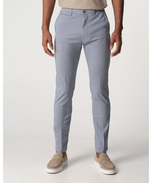 
- Over het merk: Drykorn vertaalt de laatste trends naar hun eigen persoonlijkheid en creëert zo telkens een unieke collectie. De slogan van het merk is dan ook ‘Drykorn for beautiful people’.