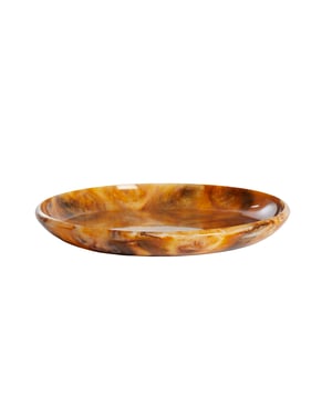 
Shop dit prachtige artikel van Light & LivingSchaal Ø44x4 cm BELAWAN bruin is gemaakt en ontwerpen door het Nederlandse merk Light & Living.De belangrijkste kenmerken van het artikel zijn als volgt:Kleur: BruinProduct Lengte: 44Product Breedte: 44Producht Hoogte: 4Gewicht: 5Light & Living werd meer dan vijftig jaar geleden opgericht. We begonnen met het maken van lampenkappen in een kleine fabriekshal. Al snel kwamen daar lampen bij, zodat we een totaal verlichtingsconcept konden aanbieden. Na vele jaren actief te zijn geweest op de verlichtingsmarkt, zijn we gaan uitbreiden met betaalbare woonaccessoires en (klein)meubelen.Wij weten als geen ander dat thuis de plek is waar mensen zich vaak het prettigst voelen. Een eigen plek, ingericht met comfortabele meubels en sfeervolle verlichting. We denken graag met je mee. Daarom reizen we de hele wereld over op zoek naar de mooiste verlichting en woondecoratie. We zijn altijd op zoek naar dat ene speciale item waar ons hart sneller van gaat kloppen. Deze momenten leggen we vast en vertalen we naar onze producten.Twee keer per jaar presenteren we een nieuwe seizoenscollectie. Zo weten we je elke keer weer te inspireren! - Afmeting: Ø44x4 - Kleur: Bruin - Materiaal: Kunststof