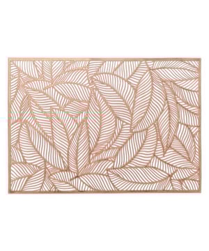 
Ben jij op zoek naar een trendy toevoeging voor jouw gedekte tafel die ook nog is heel praktisch is? Dan zijn de Unique living placemats perfect voor jou! De producten van Unique Living zijn geïnspireerd op de nieuwste trends en designs. Deze prachtige producten zijn zo ontworpen dat zij jaren mee kunnen gaan. Unique Living gebruikt verschillende materialen voor de ontwerpen van haar placemats. Variërend van vegan leder tot PVC en polyester, een ieder gekenmerkt door de goede kwaliteit.De belangrijkste informatie op een rijtje:- Bescherming voor de tafel en tegelijkertijd een statement item- Makkelijk af te nemen- Producten die jaren meegaan- Artikelen zijn per stuk te bestellenOver Unique LivingUnique Living heeft een uitgebreid assortiment aan sierkussens, kussenhoezen en tafeltextiel. De designs zijn stijlvol en tijdloos. De collectie varieert van rustige prints met sierlijke teksten tot hippe placemats die van elke eettafel een feestje maken. Je kunt de artikelen van Unique Living gebruiken als trendy details in de woonkamer of als blikvangers voor in uw buitenruimtes. Het assortiment is heel veelzijdig. - Afmeting: - Kleur: Brons - Materiaal: Polyester