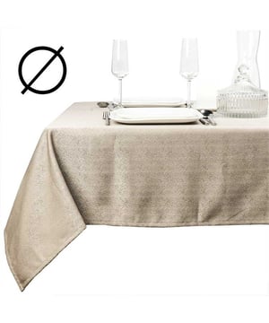 
Ben jij op zoek naar een trendy toevoeging voor jouw gedekte tafel die ook nog is heel praktisch is? Dan zijn de Unique living tafelkleden en lopers perfect voor jou! De producten van Unique Living zijn geïnspireerd op de nieuwste trends en designs. Deze prachtige producten zijn zo ontworpen dat zij jaren mee kunnen gaan. Het tafeltextiel van Unique Living is gemaakt van hoogwaardig polyester en is uitgevoerd in prachtige kleuren en prints.De belangrijkste informatie op een rijtje:- Bescherming voor de tafel en tegelijkertijd een statement item- Producten die jaren meegaan- Artikelen zijn per stuk te bestellen- Wasbaar Let op! Tafekleed is rond! Wassen?Wilt u het tafeltextiel wassen? Dat kan! Wij adviseren de producten binnenstebuiten in een handwas te wassen. Zo houdt het textiel goed zijn kleur en structuur en kan het jaren mee! Bent u meer van het gemak? Dan kunt u ze ook wassen in de wasmachine. Wij adviseren dan een rustig programma op maximaal 30 graden. Over Unique LivingUnique Living heeft een uitgebreid assortiment aan sierkussens, kussenhoezen en tafeltextiel. De designs zijn stijlvol en tijdloos. De collectie varieert van rustige prints met sierlijke teksten tot hippe placemats en tafellopers die van elke eettafel een feestje maken. Je kunt de artikelen van Unique Living gebruiken als trendy details in de woonkamer of als blikvangers voor in uw buitenruimtes. Het assortiment is heel veelzijdig. - Afmeting: Ø 160 - Kleur: Taupe - Materiaal: Polyester