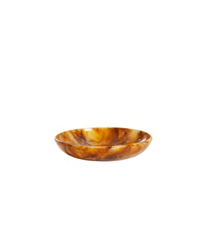 
Shop dit prachtige artikel van Light & LivingSchaal Ø26x5 cm BELAWAN bruin is gemaakt en ontwerpen door het Nederlandse merk Light & Living.De belangrijkste kenmerken van het artikel zijn als volgt:Kleur: BruinProduct Lengte: 26Product Breedte: 26Producht Hoogte: 5Gewicht: 5Light & Living werd meer dan vijftig jaar geleden opgericht. We begonnen met het maken van lampenkappen in een kleine fabriekshal. Al snel kwamen daar lampen bij, zodat we een totaal verlichtingsconcept konden aanbieden. Na vele jaren actief te zijn geweest op de verlichtingsmarkt, zijn we gaan uitbreiden met betaalbare woonaccessoires en (klein)meubelen.Wij weten als geen ander dat thuis de plek is waar mensen zich vaak het prettigst voelen. Een eigen plek, ingericht met comfortabele meubels en sfeervolle verlichting. We denken graag met je mee. Daarom reizen we de hele wereld over op zoek naar de mooiste verlichting en woondecoratie. We zijn altijd op zoek naar dat ene speciale item waar ons hart sneller van gaat kloppen. Deze momenten leggen we vast en vertalen we naar onze producten.Twee keer per jaar presenteren we een nieuwe seizoenscollectie. Zo weten we je elke keer weer te inspireren! - Afmeting: Ø26x5 - Kleur: Bruin - Materiaal: Kunststof