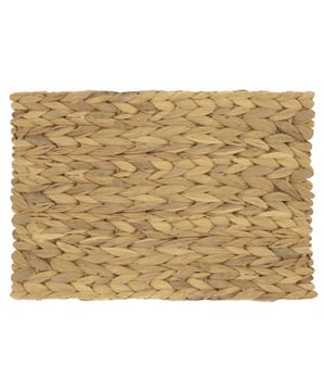 
Ben jij op zoek naar een trendy placemat voor jouw tafel die ook nog is heel praktisch is? Dan zijn de Unique living placemats perfect voor jou! De producten van Unique Living zijn geïnspireerd op de nieuwste trends en designs. Deze prachtige producten zijn zo ontworpen dat zij jaren mee kunnen gaan. Unique Living gebruikt verschillende materialen voor de ontwerpen van haar placemats. Variërend van vegan leder tot PVC en polyester, een ieder gekenmerkt door de goede kwaliteit.De belangrijkste informatie op een rijtje:- Bescherming voor de tafel en tegelijkertijd een statement item- Makkelijk af te nemen- Producten die jaren meegaan- Artikelen zijn per stuk te bestellenOver Unique LivingUnique Living heeft een uitgebreid assortiment aan sierkussens, kussenhoezen en tafeltextiel. De designs zijn stijlvol en tijdloos. De collectie varieert van rustige prints met sierlijke teksten tot hippe placemats die van elke eettafel een feestje maken. Je kunt de artikelen van Unique Living gebruiken als trendy details in de woonkamer of als blikvangers voor in uw buitenruimtes. Het assortiment is heel veelzijdig. - Afmeting: 30x45cm - Kleur: Beige, Bruin, Naturel - Materiaal: Polyester