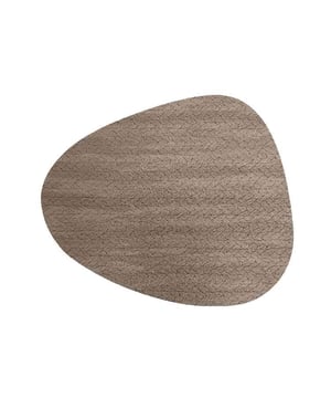 
Ben jij op zoek naar een trendy toevoeging voor jouw gedekte tafel die ook nog is heel praktisch is? Dan zijn de Unique living placemats perfect voor jou! De producten van Unique Living zijn geïnspireerd op de nieuwste trends en designs. Deze prachtige producten zijn zo ontworpen dat zij jaren mee kunnen gaan. Unique Living gebruikt verschillende materialen voor de ontwerpen van haar placemats. Variërend van vegan leder tot PVC en polyester, een ieder gekenmerkt door de goede kwaliteit.De belangrijkste informatie op een rijtje:- Bescherming voor de tafel en tegelijkertijd een statement item- Makkelijk af te nemen- Producten die jaren meegaan- Artikelen zijn per stuk te bestellenOver Unique LivingUnique Living heeft een uitgebreid assortiment aan sierkussens, kussenhoezen en tafeltextiel. De designs zijn stijlvol en tijdloos. De collectie varieert van rustige prints met sierlijke teksten tot hippe placemats die van elke eettafel een feestje maken. Je kunt de artikelen van Unique Living gebruiken als trendy details in de woonkamer of als blikvangers voor in uw buitenruimtes. Het assortiment is heel veelzijdig. - Afmeting: 39x30,5 - Kleur: Taupe - Materiaal: Polyester