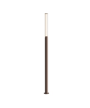 
Verlicht uw tuinpad of terras met de stijlvolle Maytoni Outdoor Landschapsverlichting Lit in bruin! Deze elegante buitenlamp, met een hoogte van 198,6 cm en een diameter van slechts 7,5 cm, voegt een subtiele en sfeervolle touch toe aan uw buitenruimte. De duurzame constructie van aluminium en glas, gecombineerd met een IP65-classificatie, garandeert jarenlang probleemloos gebruik, ongeacht het weer.De Lit buitenlamp is meer dan alleen verlichting; het is een statement. Met zijn tijdloze bruine kleur en dubbele glazen lampenkap, integreert hij naadloos in diverse tuinstijlen. De hoge kleurweergave-index (CRI 80) zorgt voor levensechte kleuren, waardoor de schoonheid van uw planten en bloemen optimaal tot hun recht komt. Creëer een warme en uitnodigende ambiance langs uw paden, bij uw terras of in uw border. Deze energiezuinige lamp (energielabel A) is de perfecte aanvulling op uw buitenverlichting.De robuuste constructie van aluminium en glas zorgt voor optimale bescherming tegen de elementen. De dubbele glazen lampenkap biedt extra bescherming en zorgt voor een gelijkmatige lichtverspreiding. Of u nu een modern of klassiek tuinontwerp heeft, de Maytoni Lit past perfect in uw buitenomgeving. Geniet van sfeervolle verlichting, dag in dag uit.KleurBruinMateriaalAluminium, GlasAfmetingen (H x Ø)198,6 cm x 7,5 cmIP-klasseIP65Kleurweergave-index (CRI)80EnergielabelAType verlichtingLandschapsverlichting, Tuinverlichting, Padverlichting