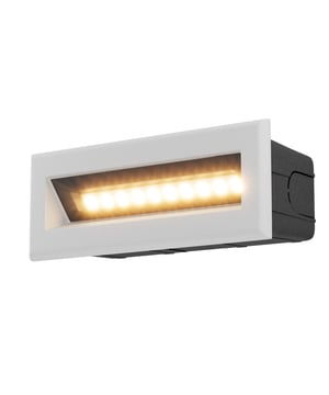 Verlicht uw trappen en paden met de stijlvolle en duurzame Maytoni Bosca buitenverlichting in het wit! Deze moderne LED trapverlichting is perfect voor zowel binnen als buitengebruik dankzij de hoge IP65 beschermingsgraad. Geniet van een veilige en sfeervolle verlichting, ideaal voor trappen, gangen, terrassen en meer. De Bosca serie combineert een elegant design met praktische functionaliteit en een lange levensduur.De robuuste metalen behuizing zorgt voor jarenlang betrouwbaar gebruik, zelfs bij wisselende weersomstandigheden. De brede stralingshoek van 60° garandeert een optimale verlichting van uw traptreden of paden, terwijl de energiezuinige LED-technologie zorgt voor een lage energieverbruik. De warme witte lichtkleur (3000K) creëert een aangename en uitnodigende sfeer. Eenvoudige installatie maakt de Bosca trapverlichting een praktische en stijlvolle toevoeging aan uw huis.SerieBoscaTypeTrapverlichtingMateriaalMetaalKleurWitAfmetingen (LxBxH)137 x 54 x 65 mmInstallatie diepte65 mmGewicht0.28 kgLichtbronGeïntegreerde LEDVermogen (Watt)3W of 5WLichtstroom (Lumen)3W: 250 lm, 5W: 400 lmLichtkleurWarm WitKleurtemperatuur (K)3000KCRI>=80Stralingshoek60°VoltageAC 100-240VBeschermingsklasseIIP-waardeIP65EnergieklasseGLevensduur (uren)20.000 - 30.000Schakelcycli15.000 - 50.000DimbaarNeeMontageInbouwToepassingBinnen/BuitenTemperatuurbereik (°C)-20°C tot +40°CCertificeringCEGarantie3 jaar