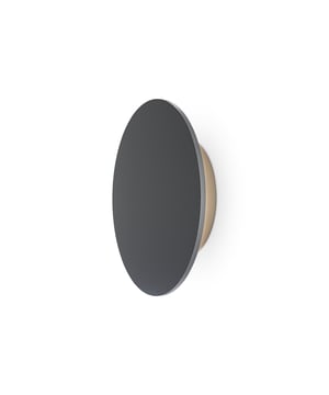 Verlicht uw buitenruimte met de stijlvolle Maytoni Outdoor Wald architecturale verlichting in grafiet! Deze compacte en duurzame buitenlamp (Ø18cm) is perfect voor zowel wandmontage als als paallamp en voegt een moderne touch toe aan uw tuin, terras, balkon of oprit. Met zijn geïntegreerde LED-lichtbron geniet u van energiezuinige en langdurige verlichting, zonder gedoe met losse lampen.De Wald lamp is vervaardigd uit hoogwaardig metaal en beschikt over een IP65-classificatie, wat hem volledig weerbestendig maakt tegen stof en vocht. De neutrale, warme witte lichtkleur (3000K) creëert een sfeervolle ambiance. Het minimalistische design past bij diverse architectuurstijlen en zorgt voor een elegante uitstraling. Of u nu een moderne of klassieke tuin heeft, deze lamp is een stijlvolle en praktische aanvulling.ArtikelnummerO420WL-L12GF (Wandverlichting), O420FL-L12GF/O420FL-L12GF1 (Tuinverlichting)Diameter18 cm (180 mm)HoogteVariërend: 40 cm of 80 cm (paal), 4 cm (wand)MateriaalMetaalKleurGrafietLichtbronGeïntegreerde LEDVermogen12WVoltageAC 220-240VKleurtemperatuur3000K (Neutraal wit)Lichtstroom1000-1050 LmKleurweergave-index (CRI)80Strooingshoek54° of 87° (afhankelijk van het model)IP-klasseIP65BeschermingsklasseKlasse 1DimbaarNeeEnergie-efficiëntieklasseF of G (afhankelijk van het model)Nettogewicht0.49 kg (wand), 1.64 kg (tuin)Brutogewicht0.56 kg (wand), 2.16 kg (tuin)Garantie3 jaar