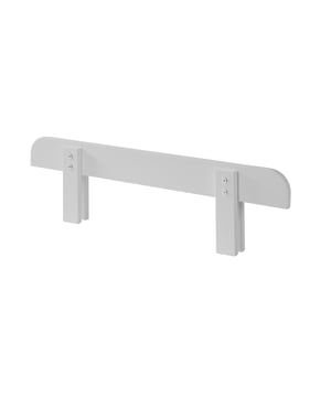 
Dit KIDDY bed (90x200) in grijs is vervaardigd uit gelakte MDF in combinatie met massief grenen. Het hoofd- en voeteinde van het bed is afgerond en de poten zijn in massief grenen, wat het een Scandinavische look geeft. De pastelkleur geeft meteen een speelse en kleurrijke toets aan elke kinderkamer. Het bijhorende nachtkastje kan gebruikt worden als opbergruimte. Het veiligheidshekje beschikt over afgeronde hoeken en zorgt ervoor dat het kind niet uit het bed kan vallen tijdens het slapen.Ontdek de belangrijkste kenmerken van dit product in onderstaande punten:- Gelakt MDF en massief grenen- Scandinavische look- Pastelkleurig en speels- Bijhorend nachtkastje- VeiligheidshekjeAndere zaken die goed zijn om te weten:- Scandinavian stijl- In slechts 90 minuten gemonteerd- Het pakket wordt in 5 dozen geleverd- Het artikel is afgewerkt met een Lak- Volgens de hoogste normen gecertificeerd. gecertificeerd- Gemaakt van FSC gekeurd hout- Inclusief lattenbodem- Gemaakt van Combinatie van massief grenen EN MDF- Geen Soft-CloseOver het merkVipack is een familiebedrijf gespecialiseerd in de ontwikkeling en distributie van meubilair voor kinderen en jongeren. Onze kracht is de voortdurende ontwikkeling van nieuwe producten volgens de laatste trends van vandaag. Hierdoor kunnen we een breed assortiment commerciële producten met een eigentijdse look aanbieden tegen een betaalbare prijs.Ons assortiment omvat een verscheidenheid aan zorgvuldig vervaardigde stukken. Elk item is zorgvuldig ontworpen voor zowel kinderen als ouders. We besteden speciale aandacht aan details zoals ergonomie, veelzijdigheid en gebruiksgemak, zodat onze meubels naadloos in je dagelijkse routine passen. Van stevige constructies en niet-giftige materialen tot veilige sluitingen en gladde afwerkingen, elk aspect van onze meubels is zorgvuldig ontworpen om je kleintje een veilige en stijlvolle omgeving te bieden.  - Afmeting: - Kleur: Grijs - Materiaal: Hout