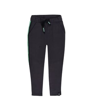 
Beebielove - Sweat Pants - 20-2355 ANT.

 Materiaal: 95% Katoen 5% Elastaan