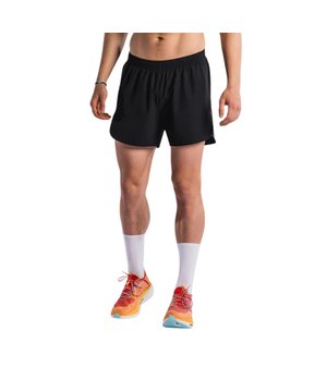
Fusion C3Run Hardloop Short

 De Fusion C3Run Hardloop Short is gemaakt van hoogwaardige C3-stof die bekend staat om zijn ademende en vochtregulerende eigenschappen. Deze stof houdt je koel en droog, zelfs tijdens de meest intensieve runs, door zweet snel van je huid af te voeren. De zachte, elastische tailleband met een verstelbaar trekkoord zorgt voor een comfortabele en veilige pasvorm zonder te knellen. Deze hardloopshort biedt lichte compressie om je spieren te ondersteunen en vermoeidheid te verminderen. De ergonomische snit en platte naden minimaliseren wrijving en voorkomen schuren, waardoor je je volledig kunt concentreren op je prestaties. De shorts bewegen soepel met je mee, zodat je onbeperkt kunt rennen.

 Hardloop Broekje Fusion

 De Fusion C3Run Hardloop Short is voorzien van handige opbergmogelijkheden. De geïntegreerde zijzakken en een achterzak met rits bieden voldoende ruimte voor je essentiële items zoals sleutels,