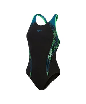 
Speedo Eco+ M Placem Laneback Badpak Dames Zwart/groen

 Maak een statement op het zwembad met dit elegante en functionele badpak, ontworpen voor de moderne zwemster die haar prestaties serieus neemt en zich tegelijkertijd bewust is van haar impact op het milieu. Het Speedo Eco+ M Placem Laneback Badpak biedt een perfecte mix van innovatieve technologieën en milieuvriendelijke materialen, waardoor je kunt genieten van een optimale zwemervaring met een gerust hart.



Let op! Speedo badkleding moet strak zitten! Tijdens het dragen en contact met water wordt het elastiek wijder. Heb jij te maken met een lang bovenlijf? Dan raden wij aan om een maatje groter te kopen.

 Pluspunten:

 + Biedt optimale bewegingsvrijheid in het water

 + Biedt ondersteuning bij de buste

 + Comfortabele elastische onderband

 + Sneldrogende Endurance+ MAX-stof

 + 100% chloorbestendig