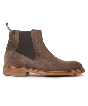 
Artikel SFM-60044 34-01  in de kleur taupe shop je gemakkelijk en snel op onze webshop. Bekijk de gehele collectie van Floris van Bommel online