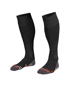 
Stanno Uni Sock II Voetbalsokken Zwart

 Ontmoet de Stanno Uni Sock II: de ultieme metgezel voor elke voetbalwedstrijd, trainingssessie of intense sportsessie. Deze sokken zijn ontworpen met één doel voor ogen: jouw prestaties optimaliseren op het veld. Met een perfecte pasvorm die aanvoelt als een tweede huid, bieden de Stanno Uni Sock II een ongeëvenaard niveau van comfort en ondersteuning. Gemaakt van hoogwaardige materialen die zowel duurzaam als ademend zijn, houden ze je voeten koel, droog en comfortabel, zelfs tijdens de meest veeleisende activiteiten. Het gestroomlijnde ontwerp van de sokken zorgt voor een nauwsluitende pasvorm zonder afleidingen, waardoor je je volledig kunt concentreren op je spel. Of je nu een snelle sprint maakt over het veld of een precieze pass geeft, de Stanno Uni Sock II geeft je de stabiliteit en bewegingsvrijheid die je nodig hebt om te excelleren. Of je nu een doorgewinterde professional bent of een enthousiaste amateur,