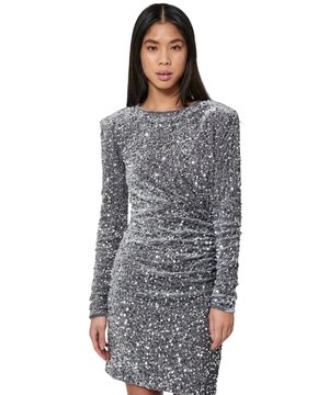 
<meta charset="UTF-8">
<p><span>Milan dress is a slim fitted dress in sequin fabric. The dress has shoulder pads and zip closure in the back. </span><br><br><span>Material: 95% polyester, 5% elestane</span></p>
