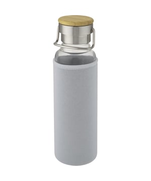 
Materiaal: Bamboe, Borosilicaatglas, Neopreen. BPA-vrij. Draaghandvat, handgreep, schroefdeksel, enkele wand. Ontwerp: Eenvoudig. Inhoud: 660ml. Verpakking: Karton, Geschenkverpakking, Gerecycleerd. Stoftechnologie: Duurzaam. Voldoet aan veiligheidsnorm: LFGB Goedgekeurd, REACH.