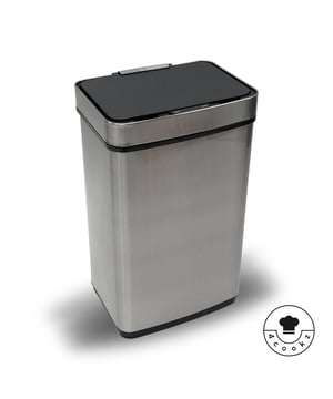 
Mat Glimmende 4cookz® RVS Smart Waste prullenbak met sensor met een inhoud an 60 liter, voorzien van anti vingerafdruk coating. Ben je op zoek naar een mooie en doordachte afvalemmer voor een betaalbare prijs? Dan zit je goed met deze afvalemmer van 4cookz®. Deze stalen afvalemmer met sensor waardoor hij open en dicht gaat zonder dat je hem hoeft aan te raken. Hij is voorzien van een speciale coating waar je geen vingers er op ziet. Een prachtige aanvulling in je keuken, maar ook praktisch!De bovenste klep is te openen zonder hem aan te raken. Door de sensor kun je hem openen als je handen vol zijn, dus dat is ideaal. Hij opent als je binnen 20 cm van de bovenkant deksel ben en hij sluit 5 seconde nadat er geen beweging meer is. Maar je kunt natuurlijk ook op een knopje drukken om hem open en dicht te doen. De vuilniszak is te plaatsen met een ring die binnen de deksel valt waardoor je niets ervan aan de buitenkant ziet. let op: De prullenbak is voorzien van een beschermfolie als hij wordt geleverd. Deze moet u dus eraf halen als hij geleverd wordt. Eigenschappen 4cookz® RVS 60 liter prullenbak met sensorRVS prullenbak met sensorAfmetingen: 31.5x 42x69cmTotaal capaciteit: 60 literAutomatische opening en sluiten door sensorSoft close dekselKleur: zilverDe vuilniszak is te plaatsen met een ring die binnen de deksel valtGewicht netto 7,8 kgWerkt op 6 AA batterijen  (niet meegeleverd)Let op: sensor prullenbakken werken niet met oplaadbare batterijen. Die hebben nl een lagere spanning.optioneel te bestellen toebehoren: Bijpassende vuilniszakken: 7436939131172 50 stuks Universele Vuilniszakken Prullenbak 50-60 literOnderhoudDe afvalemmers van hebben een anti-vinger afdruk coating waardoor je niet snel vette vingers ziet. De afvalbak is makkelijk te reinigen met warm water en schoonmaakmiddel. - Afmeting: - Kleur: Zilver - Materiaal: RVS