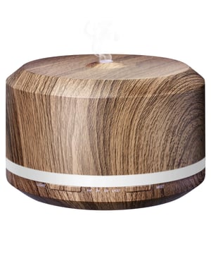 
De Furnilux Diffuser Lamp combineert stijl en functionaliteit in één. Deze elegante diffuser verspreidt etherische oliën door de ruimte, waardoor je kunt genieten van de voordelen van aromatherapie. Tegelijkertijd werkt het als een luchtbevochtiger, wat zorgt voor een aangename luchtvochtigheid in huis. Het moderne design maakt deze diffuser een stijlvolle toevoeging aan elk interieur, terwijl de zachte verlichting voor een rustgevende sfeer zorgt. Perfect voor ontspanning na een lange dag of om een frisse, natuurlijke geur te creëren in je woonruimte.