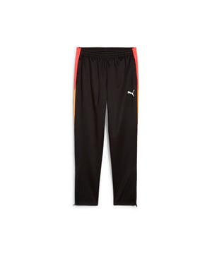 
Introductie: De PUMA Individualliga Training PA is de perfecte trainingsbroek voor jongens die hun voetbal skills willen verbeteren. Deze zwarte trainingsbroek is gemaakt van hoogwaardige materialen en is ontworpen om comfort en bewegingsvrijheid te bieden tijdens intensieve trainingssessies. Voordelen: Met de PUMA Individualliga Training PA trainingsbroek bent u verzekerd van optimale prestaties op het veld. De ademende stof houdt u koel en droog, terwijl de elastische tailleband en boorden zorgen voor een perfecte pasvorm. Dankzij de handige zijzakken kunt u eenvoudig uw sleutels of telefoon meenemen tijdens het sporten. Belangrijkste kenmerken: De PUMA Individualliga Training PA trainingsbroek is gemaakt van 100% polyester, wat zorgt voor duurzaamheid en comfort. De broek is voorzien van het iconische PUMA logo op het bovenbeen en een opvallende streep aan de zijkant voor een sportieve uitstraling. Of u nu wilt trainen op het veld of gewoon op zoek bent naar een comfortabele broek