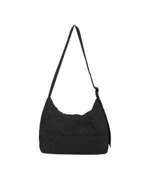 
Kleur: black<br>
Materiaal: 100% Recycled Polyamid