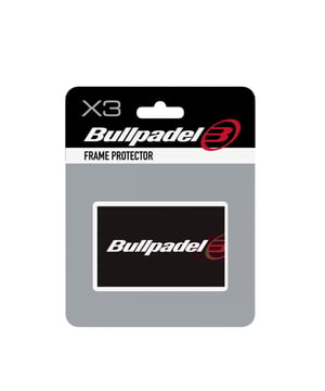 
Bullpadel Frame Protector

 Geef je racket de bescherming die het verdient met de Frame Protector van Bullpadel. Deze slim ontworpen framebeschermer is de ultieme verdediging tegen stoten, krassen en schokken tijdens intensieve padelsessies. Of je nu een doorgewinterde professional bent of net begint, de Bullpadel Frame Protector is de essentiële metgezel om de levensduur van je racket te verlengen en te zorgen voor onbezorgd speelplezier. De Frame Protector is vervaardigd uit hoogwaardig en duurzaam materiaal dat speciaal is ontworpen om de impact van stoten en schokken te absorberen. Hierdoor blijft je racket vrij van lelijke krassen en beschadigingen, zelfs tijdens intensieve wedstrijden.

 Pluspunten:

 + Beschermd je racket tegen stoten of krassen