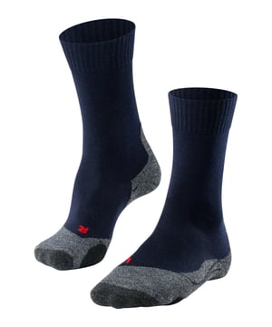
Falke TK2 Explore Dames Trekking Sokken

 Betreed de natuur met vertrouwen en comfort met de Falke TK2 Explore Dames Trekking Sokken. Deze sokken zijn ontworpen met de behoeften van avontuurlijke vrouwen in gedachten, met geavanceerde technologieën die zorgen voor ultieme ondersteuning, bescherming en prestaties tijdens lange trektochten. Dankzij het gebruik van hoogwaardige materialen bieden de Falke TK2 Explore Dames Trekking Sokken uitstekende vochtregulatie en ventilatie, waardoor je voeten droog en fris blijven, zelfs tijdens de meest veeleisende avonturen. De sokken zijn ontworpen om je voeten te beschermen tegen blaren en wrijving, zodat je je volledig kunt concentreren op het genieten van de natuurlijke omgeving. Het ergonomische ontwerp van de sokken zorgt voor een perfecte pasvorm en biedt ondersteuning op de juiste plaatsen, waardoor vermoeidheid wordt verminderd, zelfs tijdens lange dagen op de trail. De gevoerde zones op de hiel en tenen