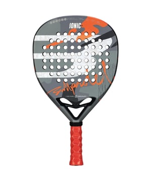 
Ontdek de Kracht van het Bullpadel Padelracket 448128

 Als sportexpert kan ik je vertellen dat het Bullpadel Padelracket 448128 de perfecte keuze is voor competitiegerichte spelers. Met een innovatieve foamconstructie biedt dit racket ongeëvenaarde controle en kracht, waardoor je elke bal met precisie kunt raken. Of je nu een ervaren speler bent of net begint, dit racket is ontworpen om je spel naar een hoger niveau te tillen.

 Waarom kiezen voor een competitie padelracket?

 Een veelgestelde vraag is: "Wat maakt een padelracket geschikt voor competitie?" Het antwoord ligt in de balans tussen gewicht, stijfheid en grip. Competitierackets zoals de Bullpadel 448128 zijn geoptimaliseerd om spelers maximale performance te bieden, waardoor je sneller kunt reageren en je slagen kunt perfectioneren.

 Pluspunten
 + Uitstekende controle en kracht
 + Geschikt voor alle niveaus
 + Duurzaam foam materiaal
