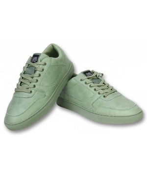 Dit artikel van Sixth June koop je nu met hoge korting in de Sixth June outlet op V&D!
Sneakers van top merk Sixth June. Deze trendy streetwear sneakers zijn van hoog kwaliteit en hebben een perfecte pasvorm. Het is te koop  voor een top prijs. - <p><strong>Specificaties:</strong><b><br /><strong>- </strong></b>Kleur: Zie Afbeelding<br />- Seizoen: N.O.O.S.<br />- Model: Laag<br />- Sluiting: Veters<br />- Pasvorm: Normaal<br />- Materiaal Bovenlaag: Pu<br />- Materiaal Zolen: Pu<br />- Materiaal Voering: Pu & Textiel<br />- Beschikbare maten: 39 - 40 – 41 – 42 – 43 – 44</p>