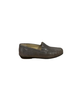 
Artikel Cortizia-705-H 69407 69407  in de kleur fumo shop je gemakkelijk en snel op onze webshop. Bekijk de gehele collectie van Sioux online