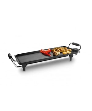 
<p><strong>Korte omschrijving</strong></p>
<ul>
<li>Bakplaat van 40 cm</li>
<li>Anti-aanbaklaag</li>
<li>Regelbare temperatuur </li>
<li>Vermogen: 1800 Watt</li>
<li>2 jaar garantie</li>
</ul>
<p><strong>Uitgebreide omschrijving</strong></p>
<p>De mogelijkheden met deze Teppanyaki van FRITEL zijn eindeloos. Zomer of winter, middag of avond, hij staat garant voor leuke tafelmomenten. Dankzij het overzichtelijke oppervlak kunnen verschillende ingrediënten tegelijkertijd gebakken worden. Iedereen bakt waar hij zin in heeft. Voor een gezellig etentje met 2 of een gezinnetje, voor een top ontbijt met spek en eieren, of je neemt het toestel gewoon mee op vakantie!<br /><br />Fritel, met Smaak bedacht !</p>
<p> </p>
<p><strong>Over Fritel</strong></p>
<p>Smakelijke gerechtjes maken, een geslaagd eindproduct op tafel toveren, genieten en lachende gezichten, het water in de mond krijgen, samen plezier beleven …Dat is de essentie van FRITEL. Smaak betekent niet alleen lekker, maar ook Mooi en Stijlvol ! Bij al onze ontwikkelingen streven wij naar een design dat zowel praktisch, gebruiksvriendelijk als hedendaags gestyled is waardoor u onze toestellen met fierheid op uw aanrecht kan plaatsen. Met smaak bedacht staat ook voor ontwikkeling en vernieuwing. Fritel beschikt als enige elektrofabrikant in Europa over een eigen in huis ontwikkelingsafdeling. Jarenlange knowhow en expertise hebben dan ook geleid tot veel innovatieve producten, patenten en octrooien. De uitgangspunten zijn topkwaliteit, duurzaamheid, gebruiksvriendelijkheid en liefst ook multifunctionaliteit. Het Fritel assortiment is enorm uitgebreid en is afgestemd op de noden en behoeftes van iedereen. Wij hebben kleine friteuses, grote friteuses, ronde, rechthoekige, met antistofdeksel, met filterdeksel, in inox, kunststof, metaal, voor huishoudelijk gebruik, voor professioneel gebruik, enz. Om deze diversiteit goed overzichtelijk te maken, werd het FRITEL assortiment ingedeeld in 4 pijlers namelijk Starter, Family, Chef en Profi. Dit is richtingaangevend want uiteindelijk beslist u als consument zelf welk product het meest geschikt is voor u.</p>