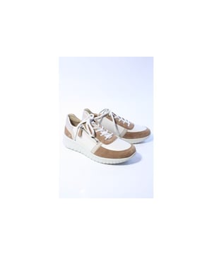 
Merk: Hartjes, Model: Sneakers, Materiaal: Suede, Breedtemaat: G, Kleur: Cognac, Uitneembaar voetbed: Ja