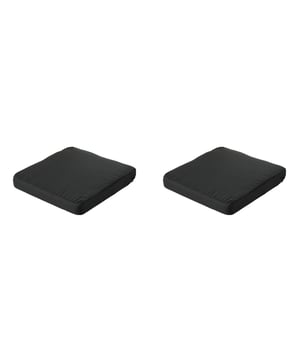 
Madison Tuinkussens – Set van 2 | Comfort en Stijl voor jouw TuinGeef je tuinmeubelen een stijlvolle en comfortabele upgrade met deze set van 2 Madison tuinkussens. Madison, een gerenommeerd Nederlands merk, staat bekend om hoogwaardige kussens die zowel comfort als duurzaamheid bieden.Deze kussens zijn gemaakt van kwalitatieve materialen die bestand zijn tegen verschillende weersomstandigheden. De zachte, goed gevulde vulling zorgt voor optimaal zitcomfort, terwijl de stevige stof langdurig mooi blijft. Dankzij de neutrale en tijdloze ontwerpen passen deze tuinkussens perfect bij verschillende tuinsets en stijlen.Voordelen van de Madison tuinkussens: Set van 2 – ideaal voor compacte tuinsets Hoogwaardige materialen en uitstekende afwerking Comfortabele vulling voor extra zitgemak Duurzaam en weerbestendig Geschikt voor diverse buitenmeubelenCreëer een sfeervolle en comfortabele buitenruimte met de tuinkussens van Madison! - Afmeting: Ca. 73x73 cm - Kleur: Zwart - Materiaal: Katoen