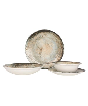
Voeg een zijdezacht tintje toe aan uw keuken en leven met onze unieke collecties. Rinart porselein streeft ernaar om de traditie van het verleden duurzamer te maken met de moderne ontwerpen van de toekomst. Om dit doel te bereiken komen alleen de beste materialen uit de handen van bekwame ambachtslieden tot leven en raken ze de levens van gewone mensen die verhalen delen rond de tafel.Deze set bevat:- 6 dinerborden 27 cm- 6 dessertborden 21 cm- 6 diepborden 23 cm(900cc)- 6 kommetjes 16 cm (400 cc)Specificaties:- Magnetronbestendig: Dankzij onze duurzame grondstoffen en uitgebreide R&D-inspanningen; kunnen onze producten veilig in de magnetron worden gebruikt.- Vaatwasmachinebestendig: Alle producten van Rinart zijn vaatwasmachinebestendig. Je hoeft je nooit zorgen te maken over het in de vaatwasser zetten van de vaat.- Thermische schokbestendig: onze producten zijn duurzaam tegen plotselinge temperatuurschommelingen en onder extreme temperatuuromstandigheden in de keuken met een hard glazuuroppervlak en hoogwaardige grondstoffen.- Glazuurbeschermend: Krassen zijn een veelvoorkomend probleem als het om porseleinen serviesgoed gaat. Rinart biedt een hoge duurzaamheid tegen krassen.- Edge Chip Garantie: Het volledige Rinart-productassortiment is uitgerust met een hoge chipweerstand. Dit beschermt ze tegen schokken.Materiaal: PorseleinKleur: Multicolour