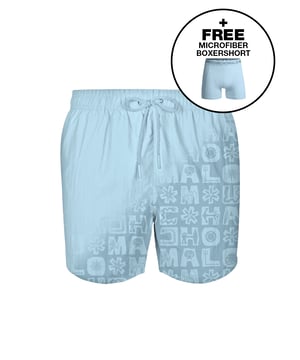 
<p>Deze zwembroeken bieden meer dan alleen stijl. Zodra ze in aanraking komen met water, onthult zich een uniek design dat anders verborgen blijft. Ideaal voor wie op zoek is naar zwemkleding met een onderscheidend karakter.</p>
<p>Met de kenmerkende kwaliteit van Muchachomalo, zijn deze zwembroeken ontworpen om zowel comfortabel als visueel opvallend te zijn. Perfect voor een dag aan het strand of bij het zwembad, deze zwembroeken voegen een unieke dimensie toe aan je zwemervaring.</p>
<p>Met de water reactieve zwembroeken van Muchachomalo combineer je stijl met een verrassend effect.</p> Materiaal: 100% Polyester 
Wasinstructies: type:root,children:type:list,listchildren:Wassen op 30 graden,Niet in de droger,Niet strijken Kleur: Blauw