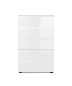 
Productkenmerken: Ladekast met 6 laden (4 grote + 2 kleine). Kleur: glanzend wit. Het bovenblad en de fronten zijn hoogglans wit. De zijkanten van het meubel zijn mat wit. Gemaakt van spaanplaat. Geproduceerd in Europa (Polen). Productafmetingen: Lengte 80 cm x Breedte 40 cm x Hoogte 131,5 cm. Verpakkingsafmetingen: Verpakking nr. 1: Breedte 134 cm x Lengte 40,5 cm x Diepte 9,5 cm - Bruto gewicht: 25,7 kg. Verpakking nr. 2: Breedte 87 cm x Lengte 45,5 cm x Diepte 10 cm - Bruto gewicht: 19,4 kg. Merk: CaliCosy Kleur: White