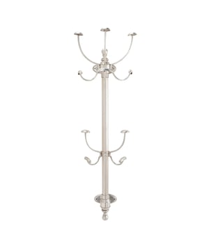 
Ontdek onze wandkapstok in messing met een verouderde zilveren afwerking om de opbergruimte in uw entree te optimaliseren en tegelijkertijd een chique toets te geven. Deze wandkapstok heeft 9 haken om uw jassen en andere accessoires aan op te hangen. Hij kan met 4 clips aan de muur worden bevestigd. Afmetingen: 25 cm x 100 cm x 35 cm Signature, gevestigd in de buurt van Lille in Frankrijk, creëert en heruitgeeft al meer dan 20 jaar meubels. De collectie biedt een ruime keuze aan meubelen en decoratieve artikelen. De smaak van het echte meubilair bedacht in de regels van de kunst, en een oog voor eclectiek biedt een mengsel van originaliteit en authenticiteit. Ontdek een selectie van meubelen met edele en kwalitatieve materialen Merk: Signature Kleur: Silver
