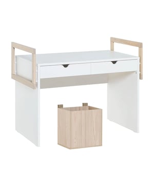 
Het bureau met 2 lades en een open opbergkubus bovenaan is een stijlvol en elegant bureau. Het bureau heeft 2 lades en massief grenen randen aan de zijkanten. U kunt er opbergaccessoires aan ophangen, zoals de opbergkubus. Ideaal voor het opbergen van uw kantoorbenodigdheden. Productkenmerken: 2 lades met gedempte sluitingen Ladder aan de zijkanten om kubus of andere opbergaccessoires op te hangen. Gemaakt in Europa Afmetingen en gewichten: Bureau: Lengte 118 cm x Breedte 65 cm x Hoogte 93,4 Bureau: Gewicht 34,15 kg Kubus: Lengte 24 cm x Breedte 31,5 cm x Hoogte 32,5 cm Kubus: Gewicht 3. 55 kg Afmetingen verpakking: Afmetingen verpakking bureau: Pakket 1: Lengte 102,3 cm x Breedte 71,4 cm x Hoogte 9,7 cm - Gewicht 23,5 kg Pakket 2: Lengte 111,8 cm x Breedte 71,5 cm x Hoogte 5 cm - Gewicht 16,7 kg Afmetingen verpakking kubus: Lengte 55,3 cm x Breedte 35,5 cm x Hoogte 7 cm - Gewicht 4,4 kg De STIGE collectie biedt meubels met een tijdloos en functioneel design. De mix van kleuren gecombineerd met de natuurlijkheid van het massieve grenen geeft Deze collectie een moderne en toch natuurlijke stijl. Merk: CaliCosy Kleur: White