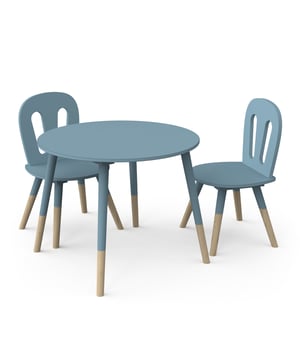 
Productkenmerken:De junior set "FIRMIANA" met tafel en stoelen is perfect om een speciale ruimte voor kinderen te creëren, of het nu gaat om spelen, tekenen of huiswerk maken.Gemaakt van gelakt MDF, is dit lichte en stevige meubelstuk ontworpen in een elegant Scandinavisch design, ideaal voor elk interieur.Voldoet aan de veiligheidsnormen: Conform de normen NF D60-300-1 & 3 en NF EN 17191, wat stabiliteit en veiligheid garandeert.Milieuvriendelijk: Afgewerkt met watergedragen verf zonder zware metalen, milieuvriendelijk en veilig voor jonge kinderen.Deze speelse set combineert esthetiek en functionaliteit en past dankzij de zachte, universele kleuren moeiteloos in elke kinderkamer of speelruimte.Afmetingen van het product: Lengte 60 cm x Hoogte 60 cm x Diepte 47,7 cm - Netto gewicht: 8,5 kg.Afmetingen van het pakket:Pakket nr. 1: Lengte 73 cm x Hoogte 6,9 cm x Diepte 66,5 cm - Bruto gewicht: 11 kg. Merk: CaliCosy Kleur: Wooden Effect